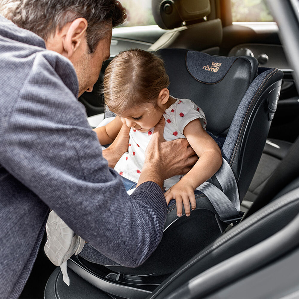 wallpapers Swivel Base Car Seat britax romer